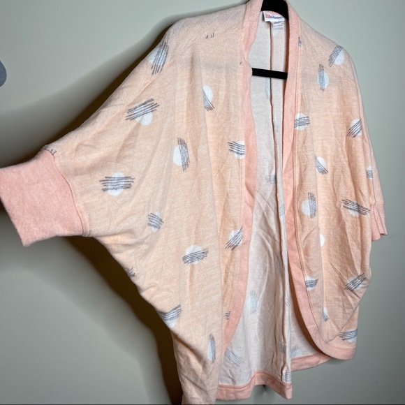 LulaRoe Tracy Cocoon peach dolman sleeve open cardigan sweater sz s - Picture 4 of 9